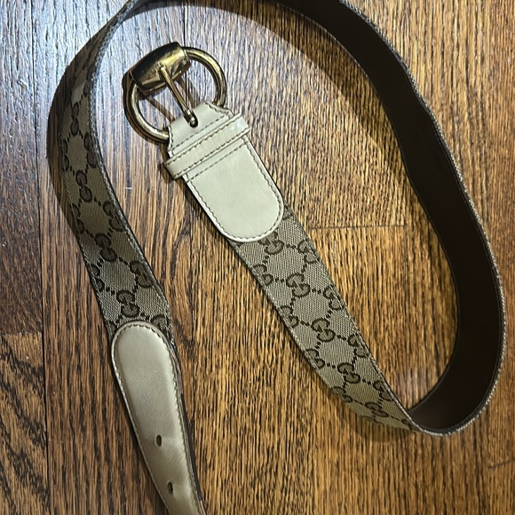 Authentic Gucci Belt - Picture 3 of 3